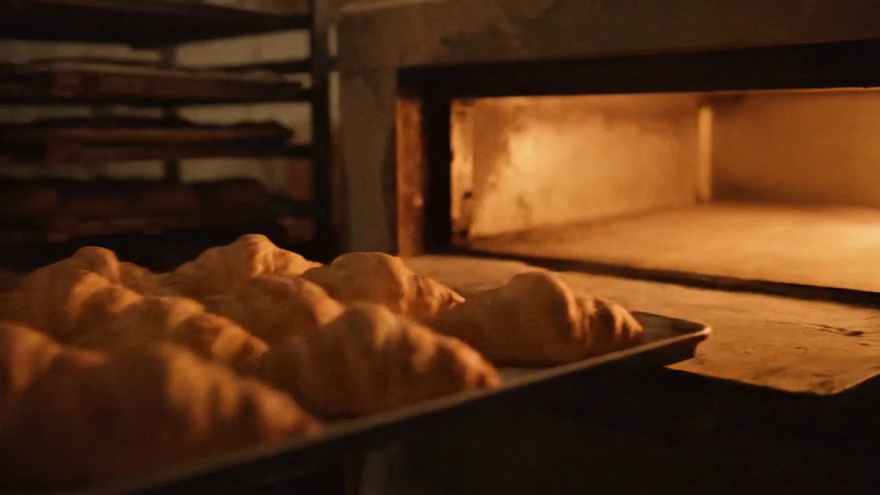 Golden Croissants: Bakery Morning Magic - Veo 3 AI video prompt thumbnail