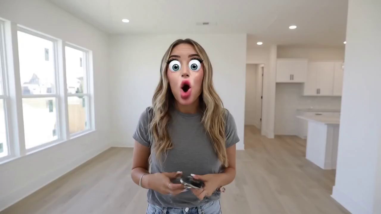 Snapchat filter house tour - Veo 3 AI video prompt thumbnail