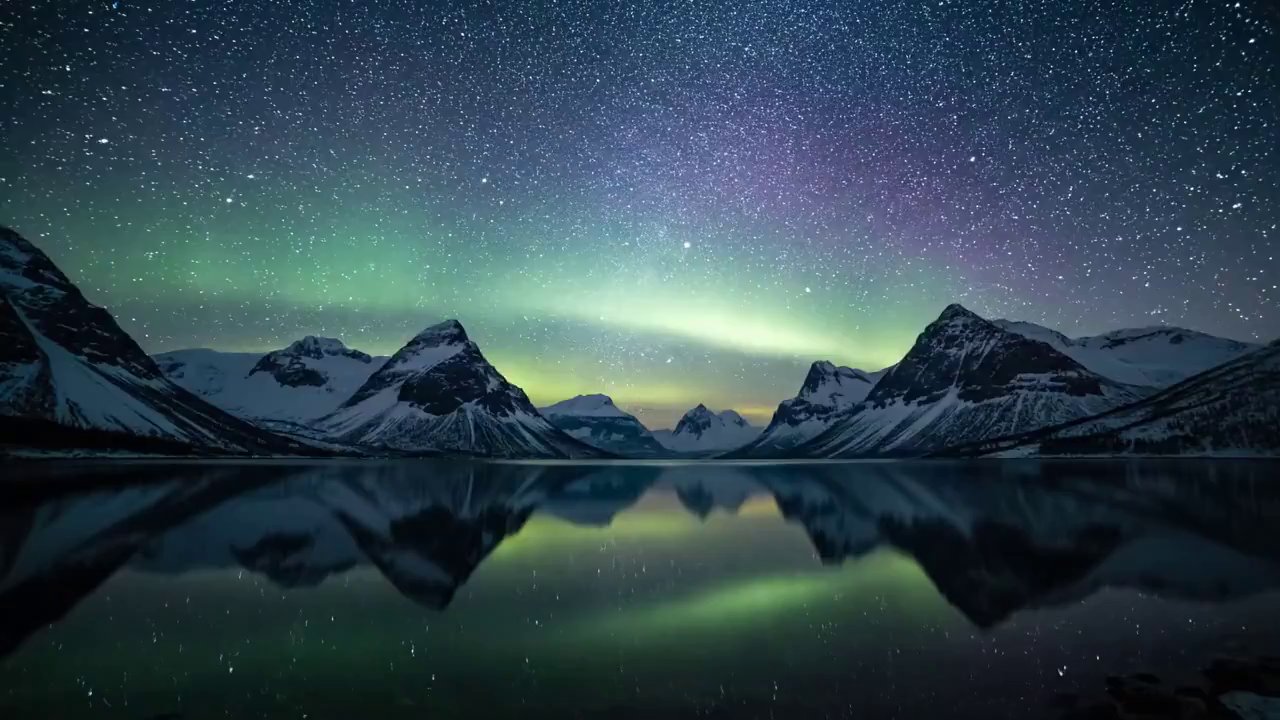 Northern Lights Dance Over Mirror Fjord - Veo 3 AI video prompt thumbnail